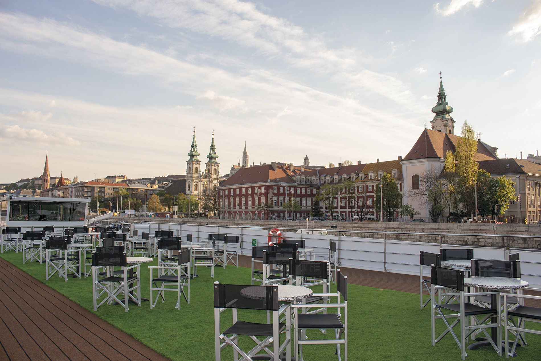 Emerald Sky - Sun Deck 